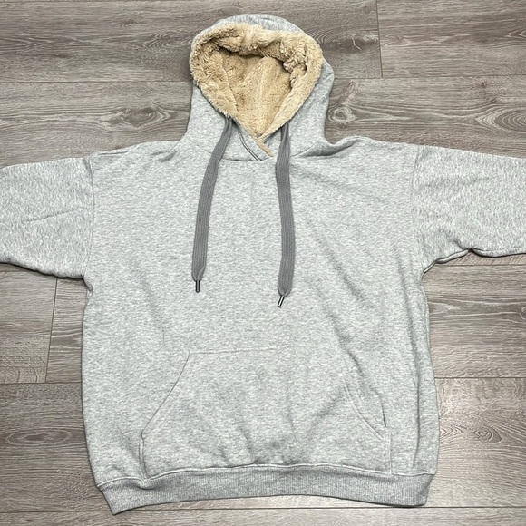 Aerie Oversized Cozy Spring Street Faux Fur Lined Hoodie Sweatshirt Gray M - Picture 3 of 16